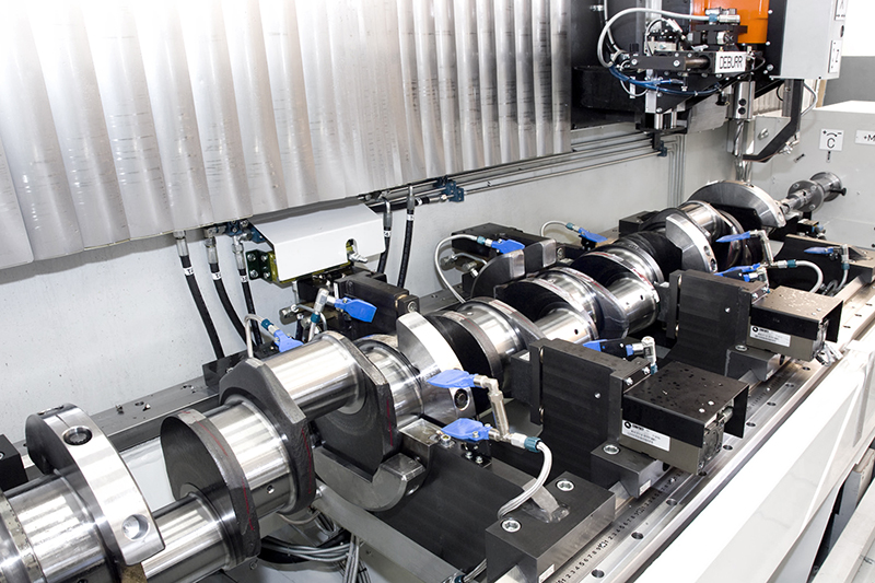 Truck crankshafts – correction by automatic drilling