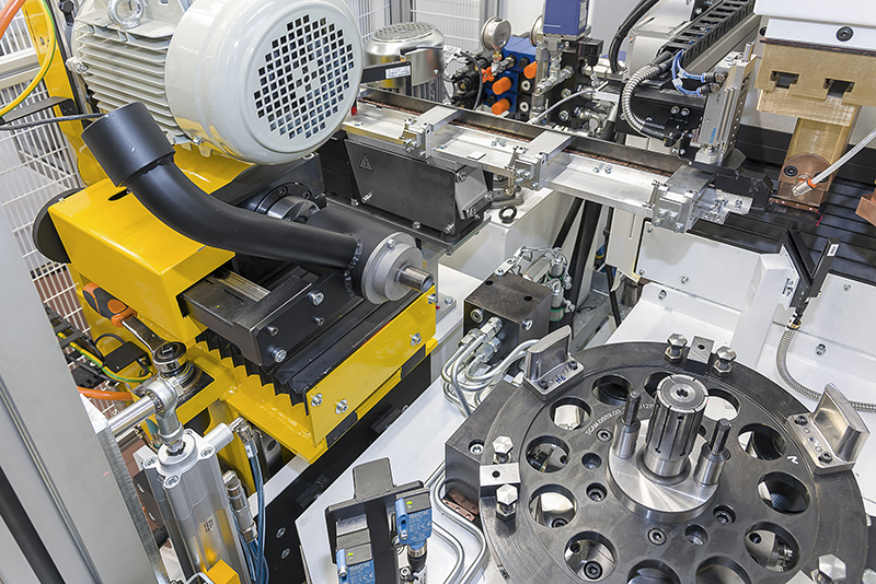 Flywheels – correction by automatic welding with manual rivet position